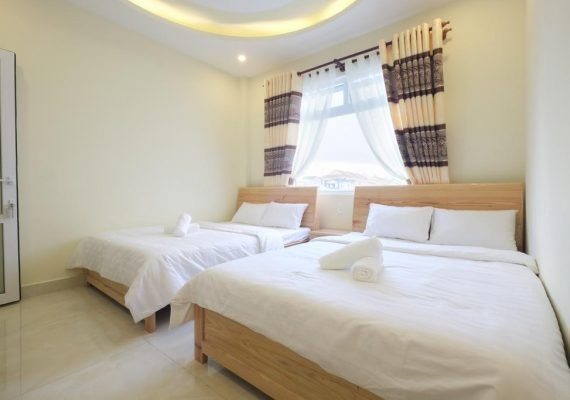 Superior 4 Bed Family Room Ensuite